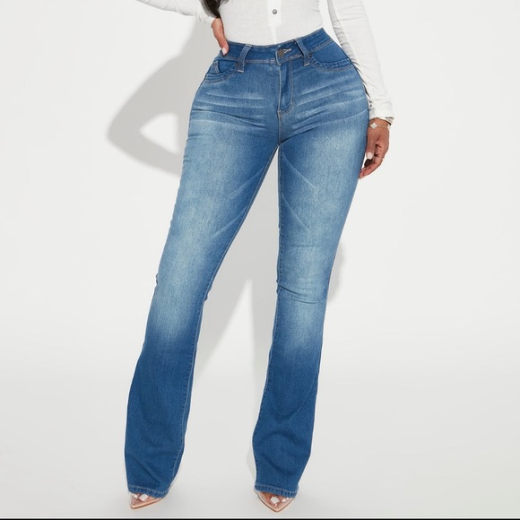 Fashion Nova | Bring It Down Flare Jeans - Medium Blue Wash | Size 18 - Picture 1 of 6